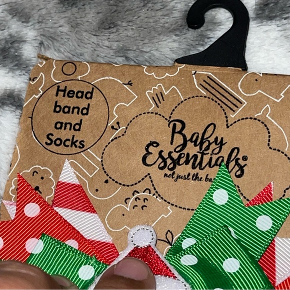 Baby Essentials Accessory Set - Picture 5 of 7